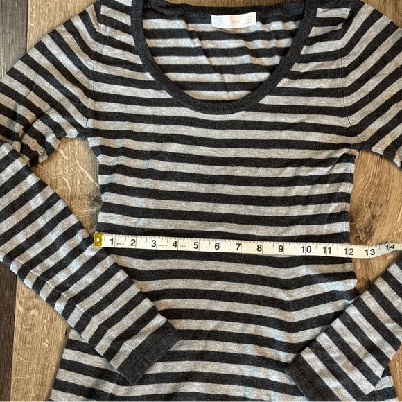 Zara Dress Sweater Silver/Gray Stripe Plunging Neckline Stretch Soft Midi Size M - Picture 10 of 12